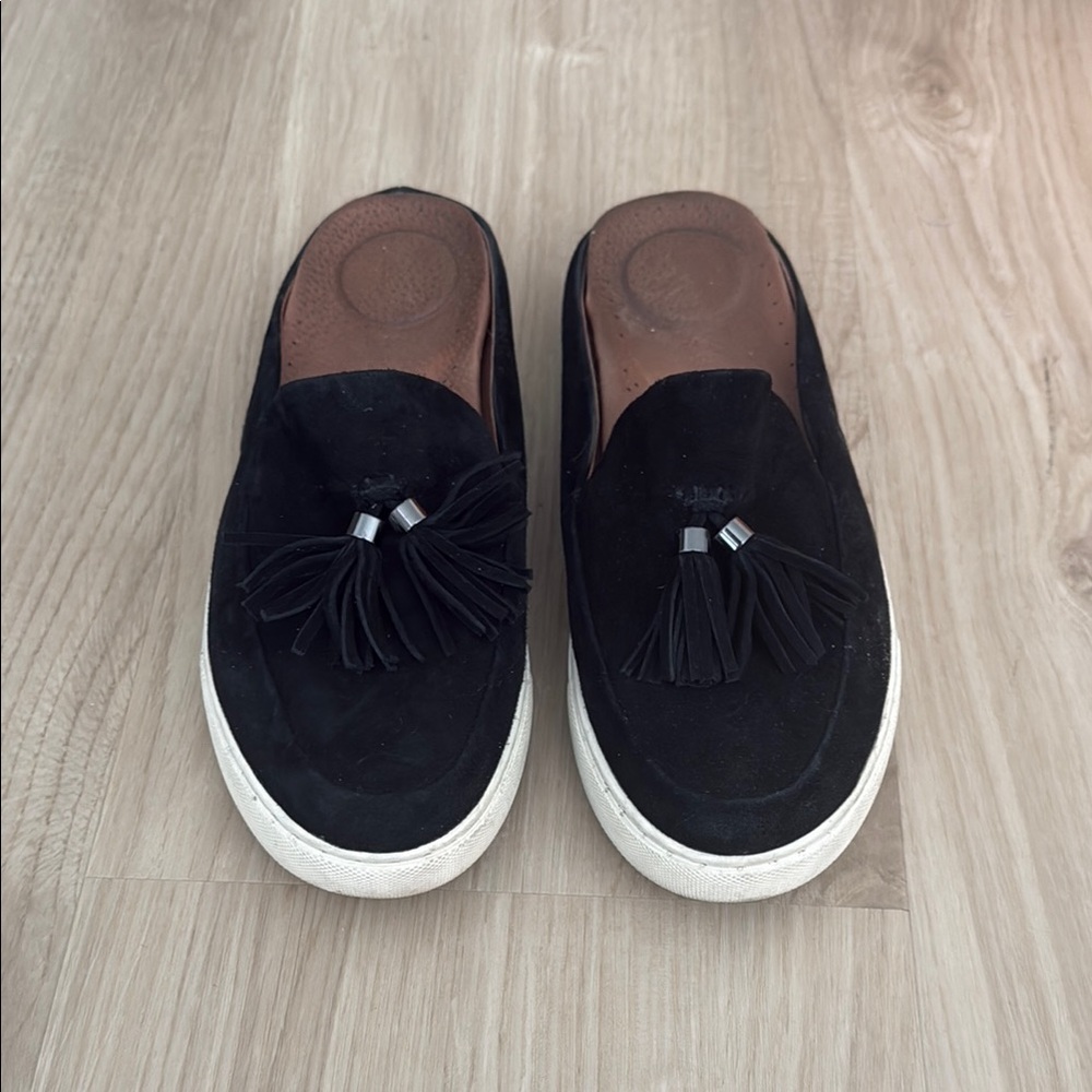 Black Loafers with Tassel Detail
